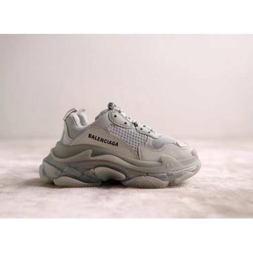 Balenciaga TripleS Sneakers Unisex BSTS3544901 